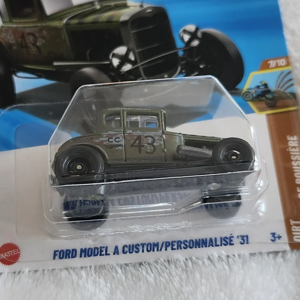 Hot Wheels Ford Model A Custom Diecast Car, NWT, Racing Car